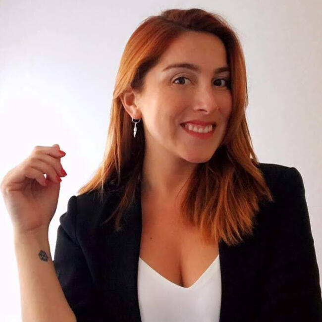 وظيفة جليسة أطفال في الدوحة: Maria Paz