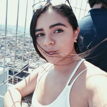 Niñera Dos Quebradas: Valentina