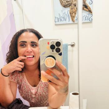Babysitter in Downey: Monica
