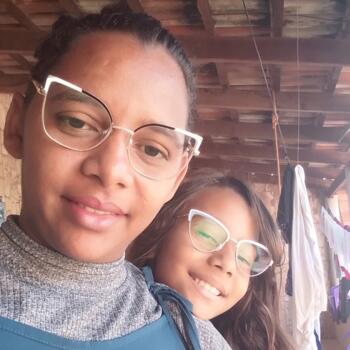 Babá Aparecida de Goiânia: Marina