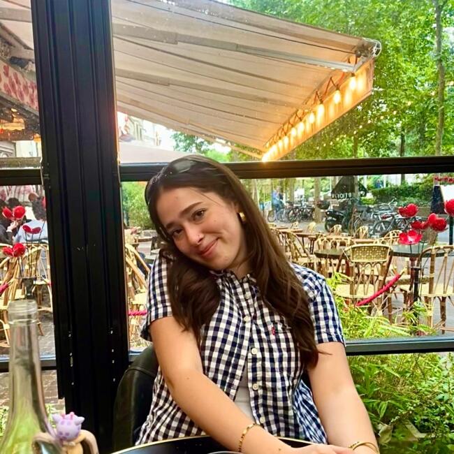 Baby-sitter in Montréal: Sophie