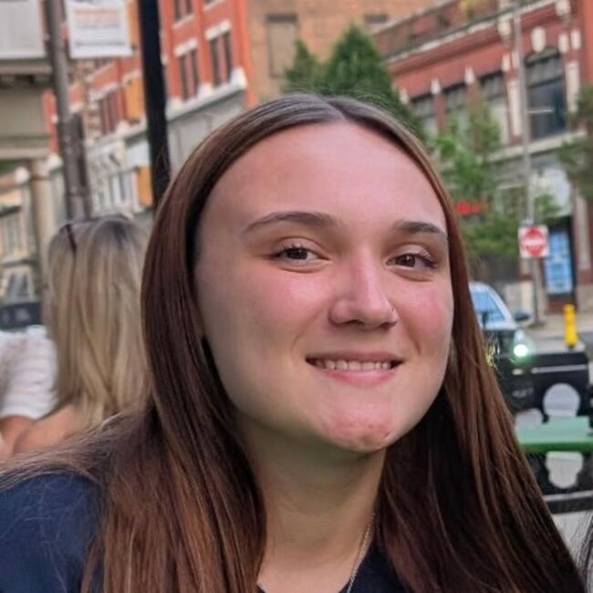 Babysitter in Croydon: Kailyn