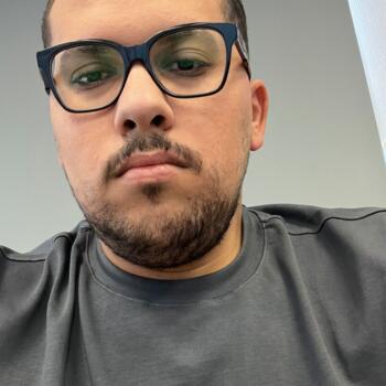 Babysitting job in Cairo: babysitting job Osama