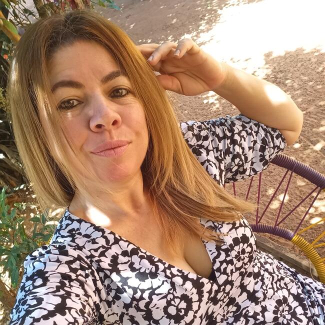 Niñera en Capiatá: Alicia