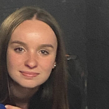 Babysitter in Yvecrique: Laurane