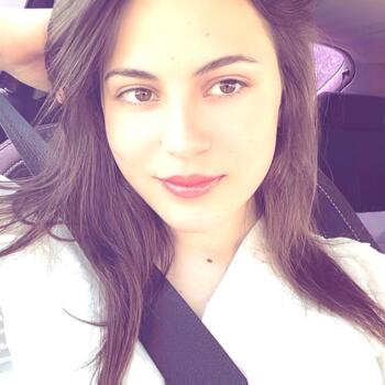 Babysitter in Bucharest: Ana Maria