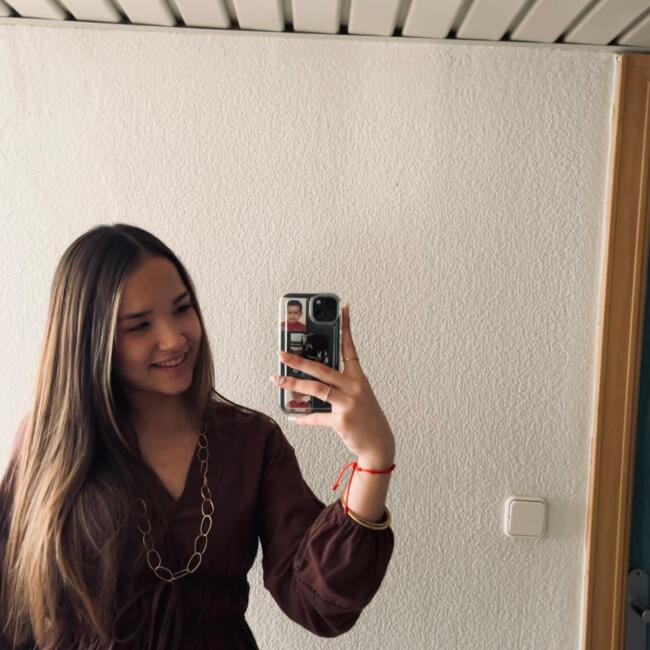 Babysitter in Murcia: CARMEN