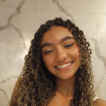 Babysitter in Contagem: Ana Clara