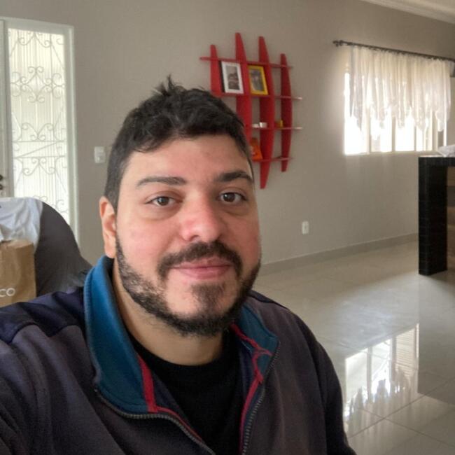 Emprego de babá em São Bento do Sul: Breno