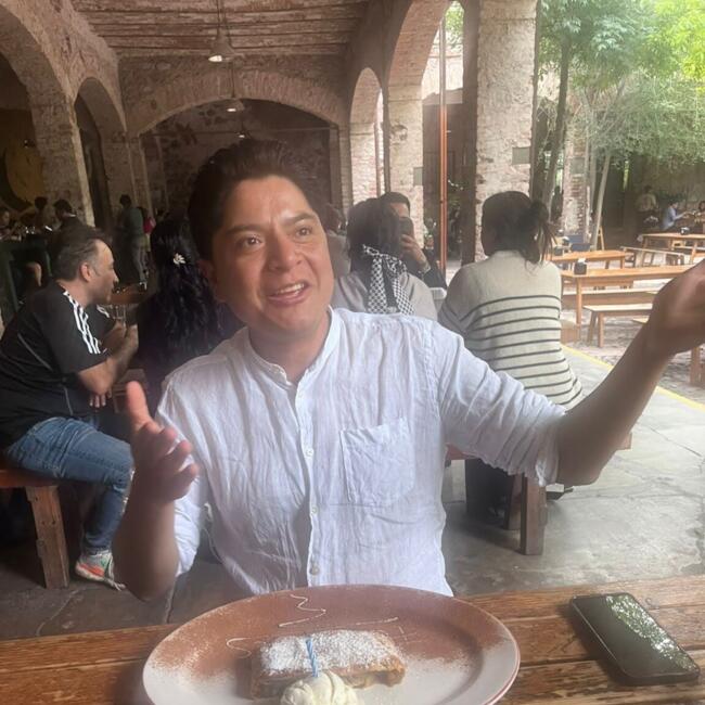 Trabajo para niñera en Santiago de Querétaro: David