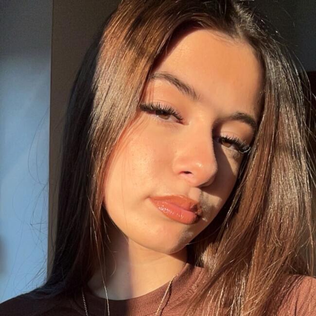 Babysitter in Bilzen: Aliana