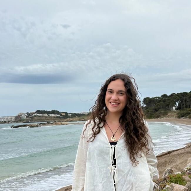 Babysitter in Vilanova i la Geltrú: Kendra