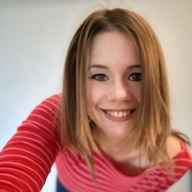 Babysitter in Cardiff: Erika