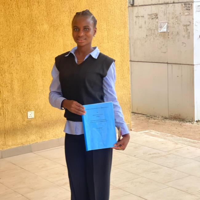 Babysitter in Umuahia: Deborah