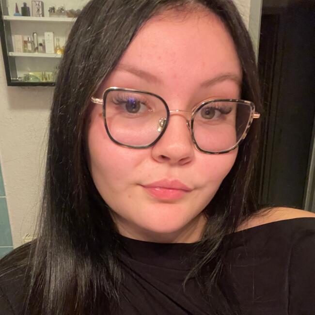 Babysitter in Valence: Louise