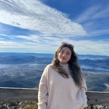 Baby-sitter in Melbourne: Mayra