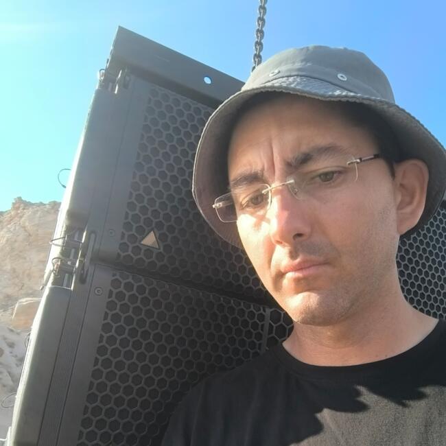 Δουλειά για babysitter στην περιοχή Ζωγράφος: ΔΗΜΉΤΡΗΣ