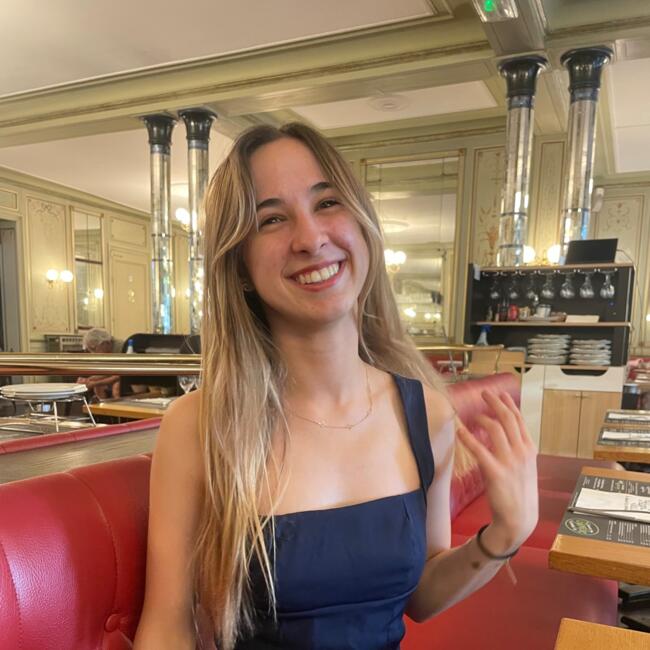 Nanny in Bordeaux: Clarisse