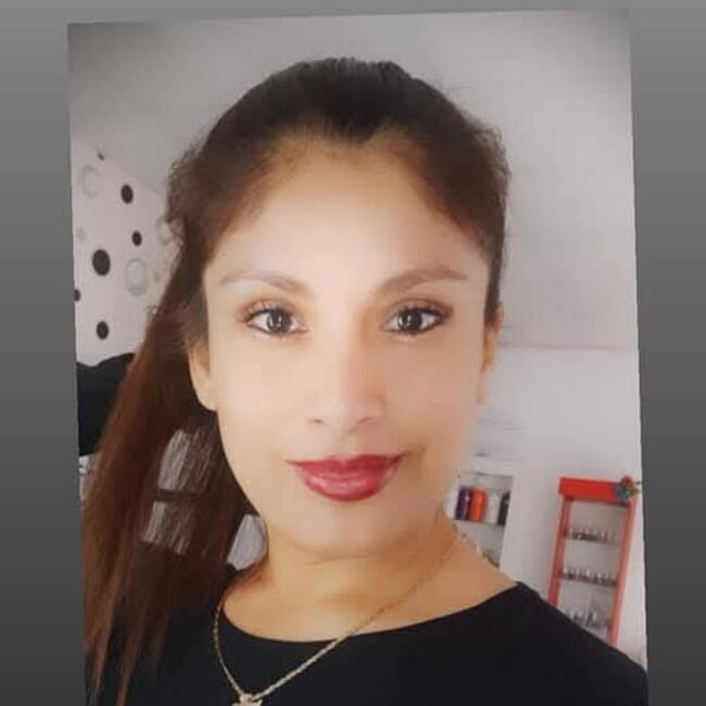 Babysitter in Paris: Johana Alison