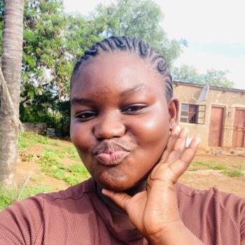 Babysitter in Louis Trichardt: Precious khomotso