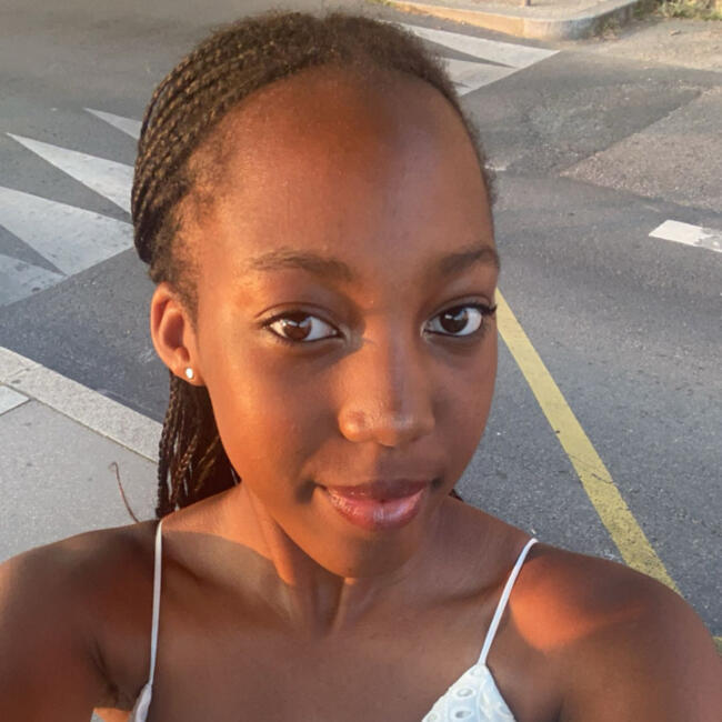 Babysitter in Lyon: Daphné