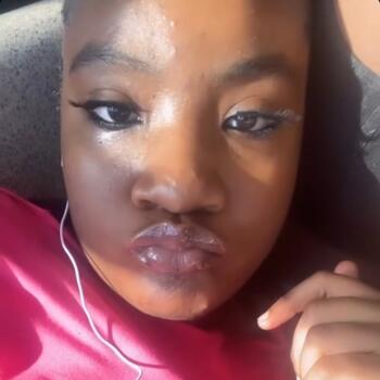 Babysitter in New York: Corie-Ann