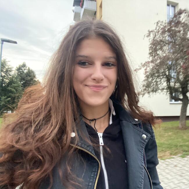 Babysitter in Písek: Simona