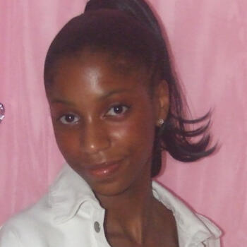 Babysitter em Unhos: Tilza