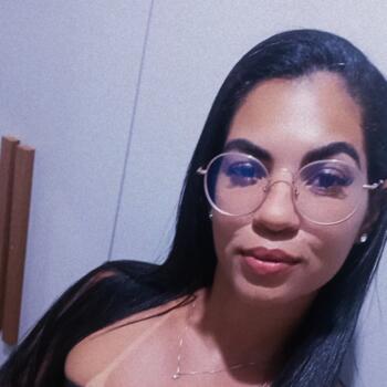 Babysitter in Jaboatão dos Guararapes: Denise