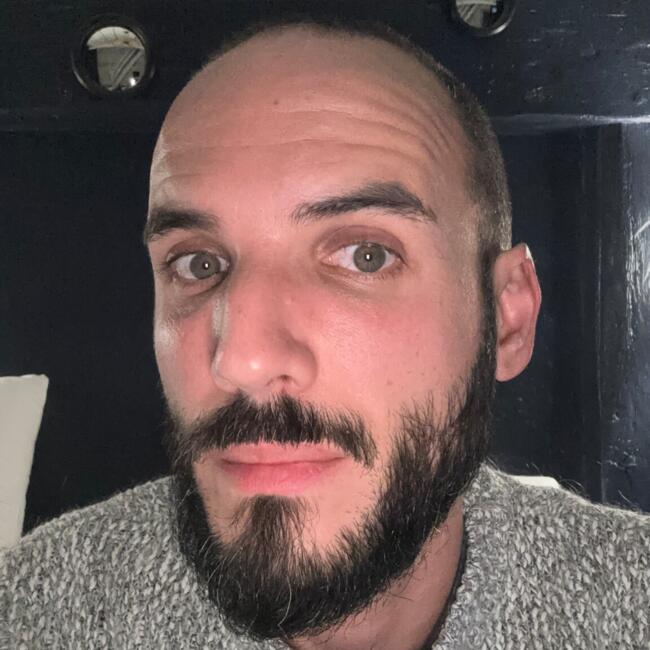 Job de garde d'enfants à Verneuil-sur-Avre: Antoine