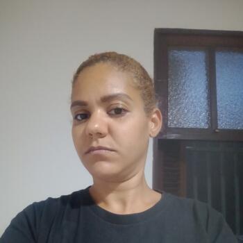 Babysitter Mogi das Cruzes: Edna