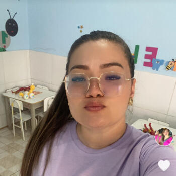 Babá em Brasília: Louise