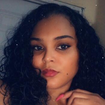 Babysitting job in Kingston: babysitting job Bianca