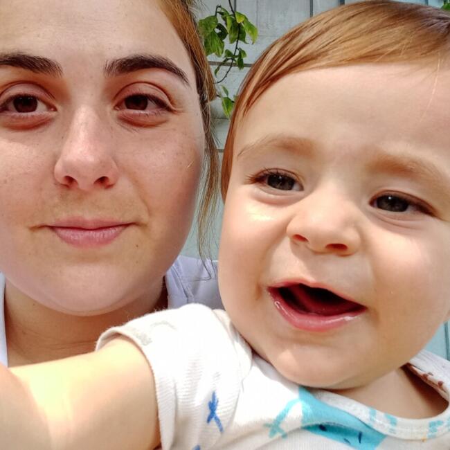 Babá em Curitiba: Thayná