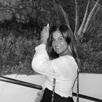 Babysitter em Lisboa: Bruna