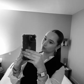 Babysitter Ruelle-sur-Touvre: Louane