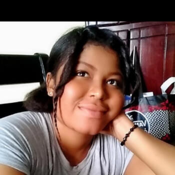 Babysitter in Pantanal: Dayana