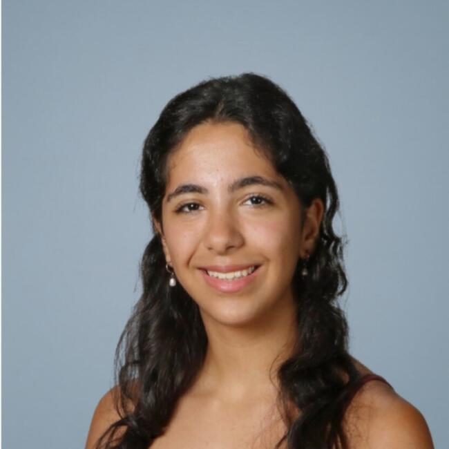 Babysitter in Coquitlam: Tara