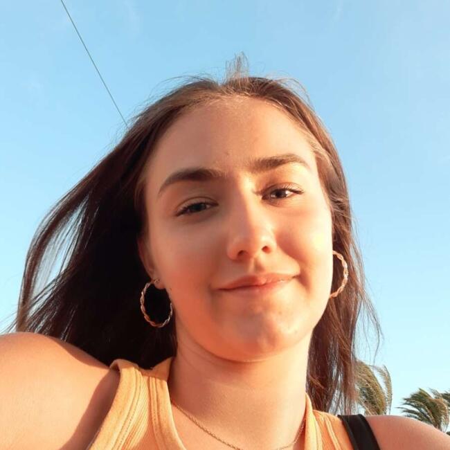 Babysitter in Ollioules: Aude