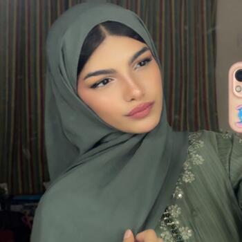 Babysitter Al Muharraq: Areeba