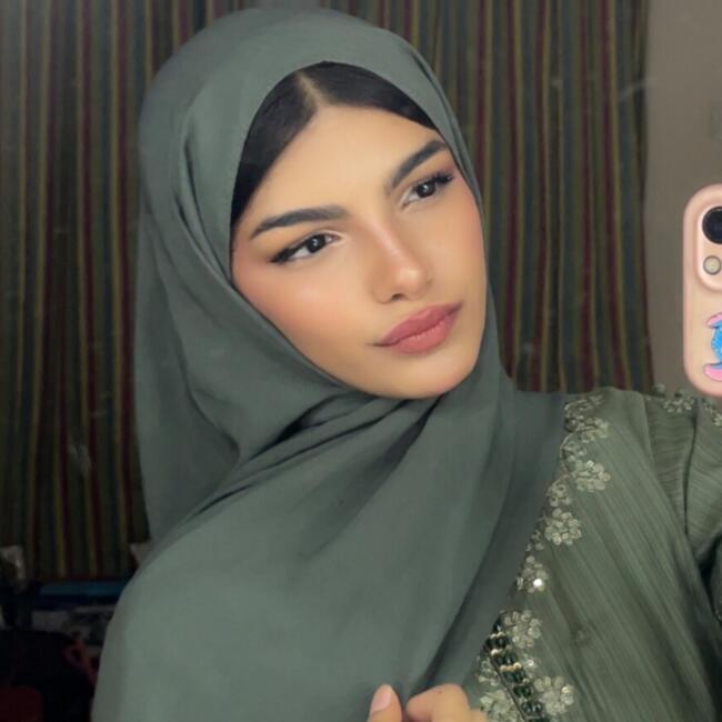 Babysitter in Al Muharraq: Areeba