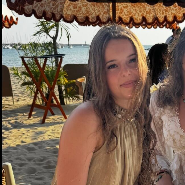 Babysitter in La Baule-Escoublac: Eva