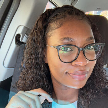 Babysitter in Goussainville: Gloire