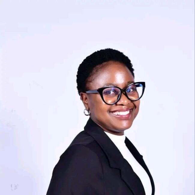 Babysitter in Polokwane: Lucy