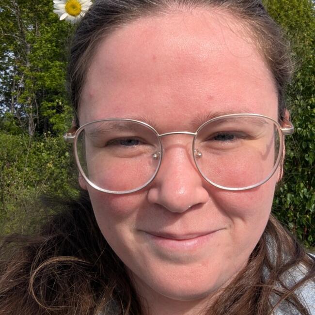 Babysitter in Ewing (New Jersey): Madison
