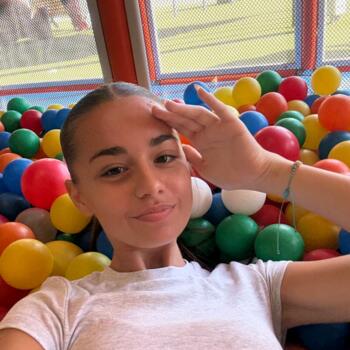Babysitter in Rosny-sous-Bois: Candice