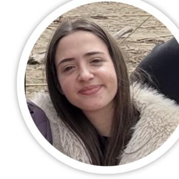 Babysitter in San Giovanni Valdarno: Alison