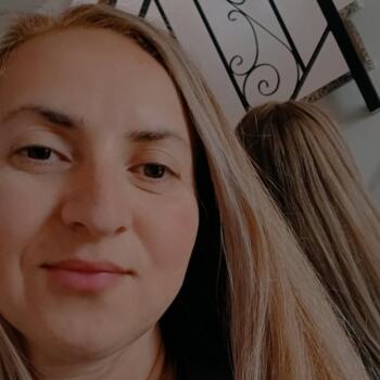 Niñera en Hospitalet de Llobregat: Yesenia