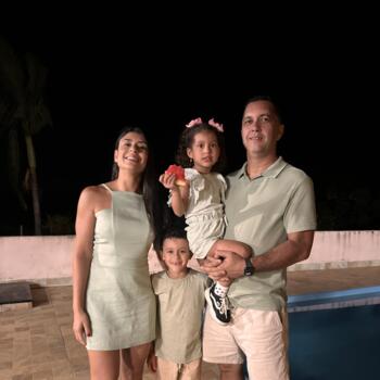 Emprego de babá em Campinas: emprego de babá Alexandre