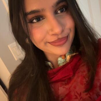 Baby-sitter in Orléans: Zainab